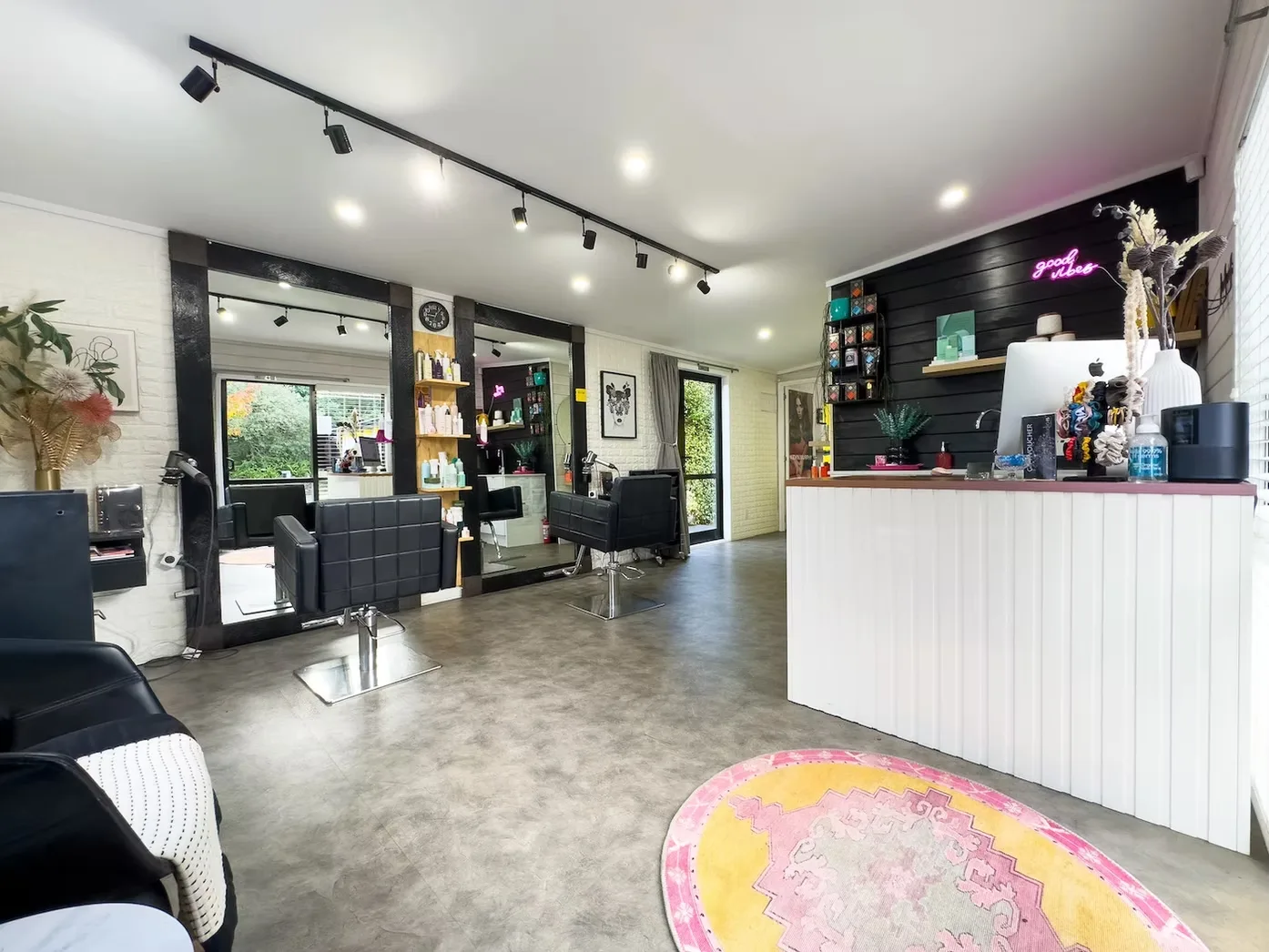 Studio 15 hair salon background